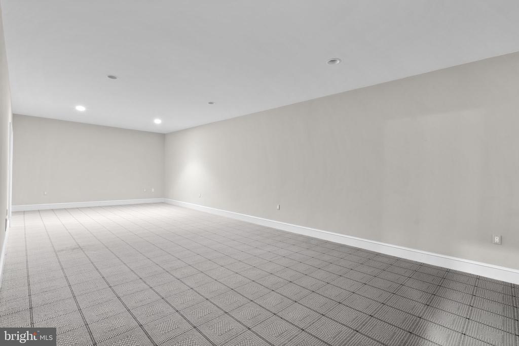 13611 DEAKINS LANE