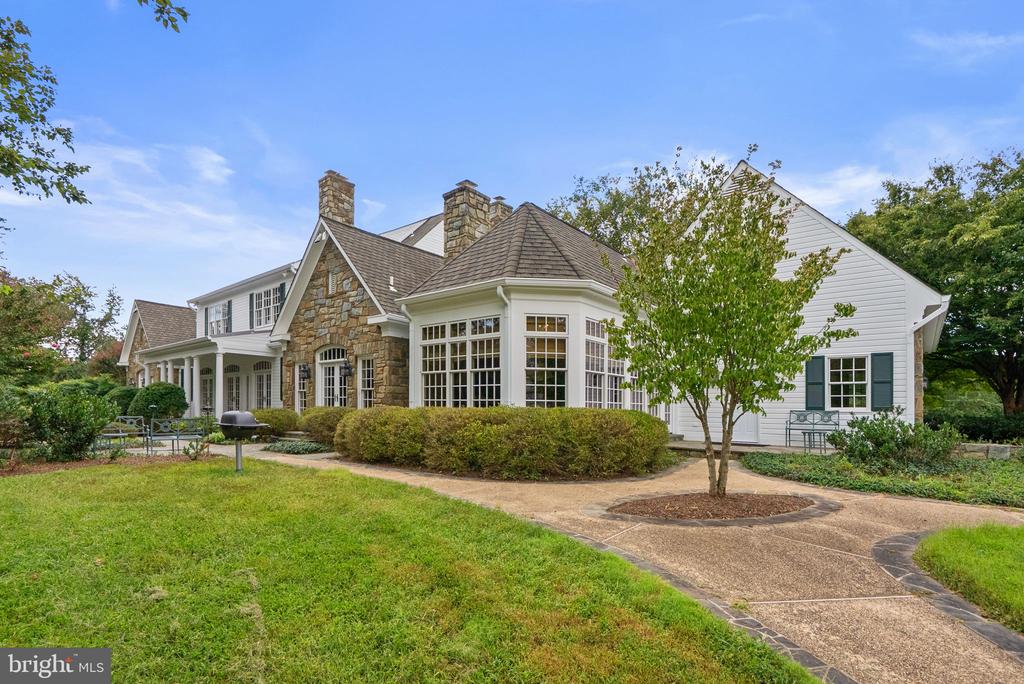 13611 DEAKINS LANE