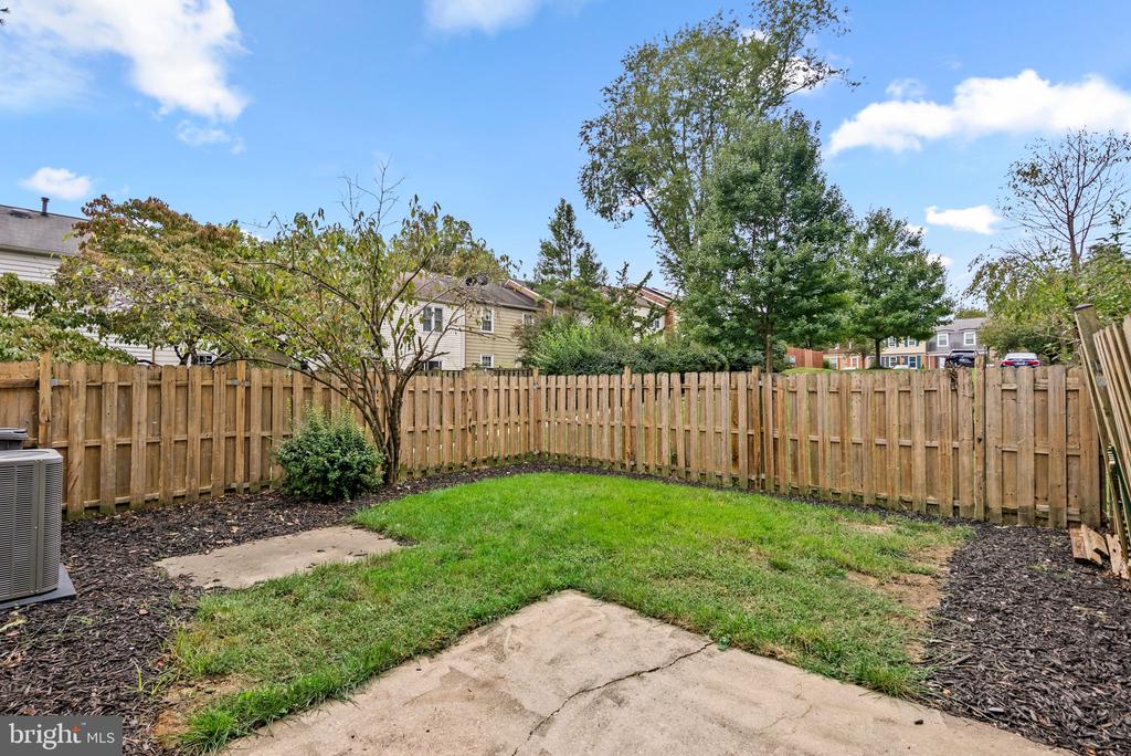 950 PAULSBORO DRIVE