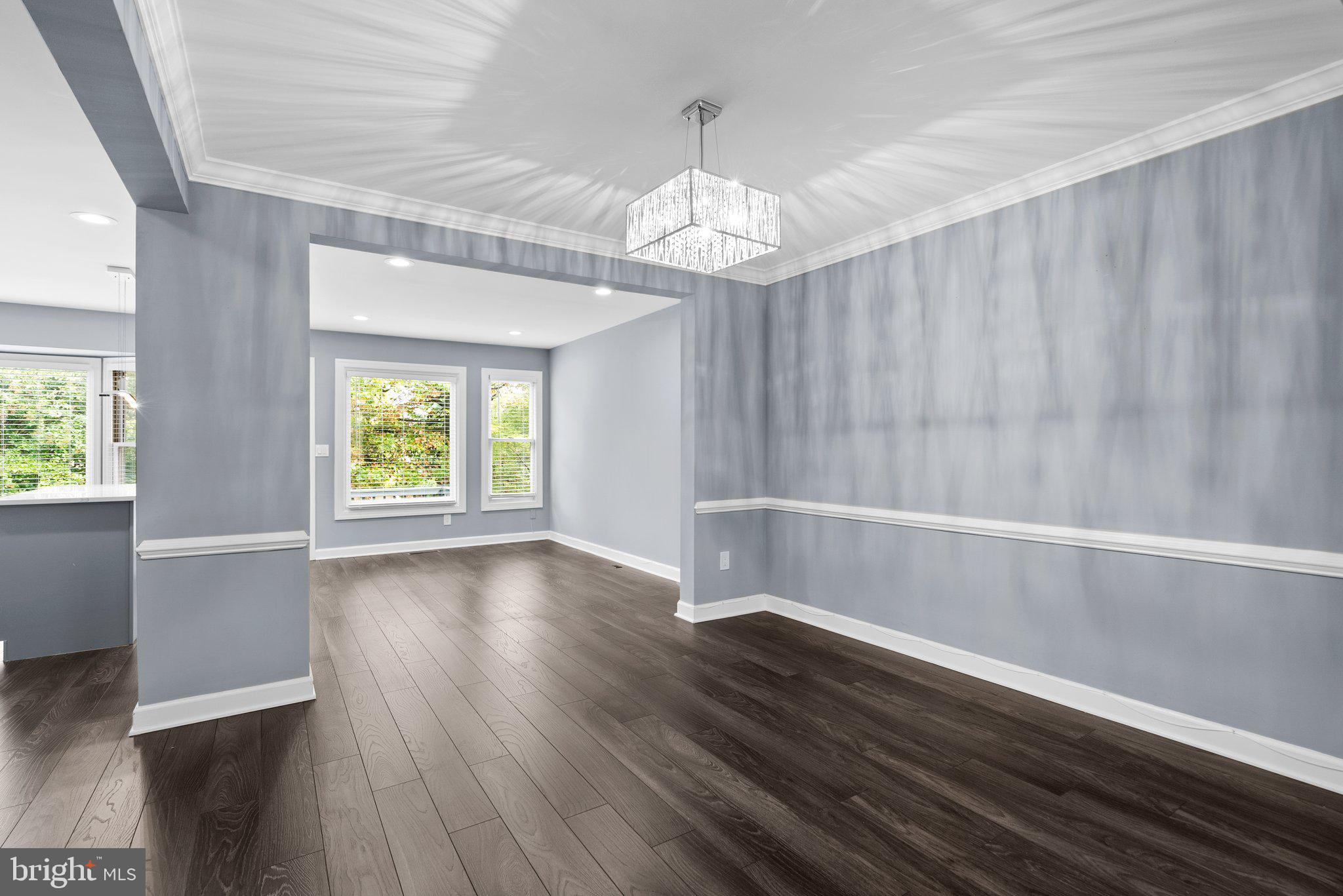 8104 Meadow Springs COURT