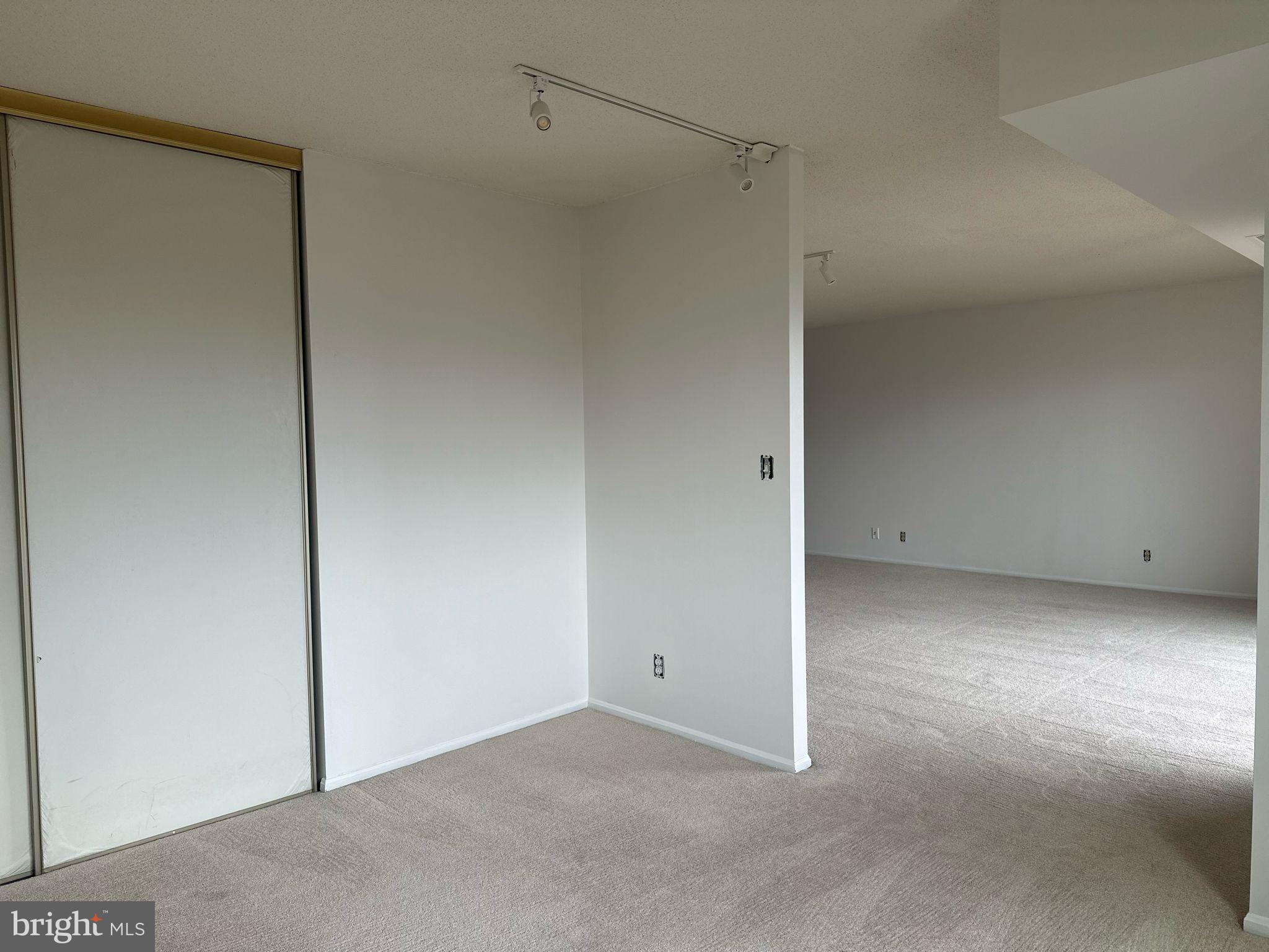 8340 Greensboro #606