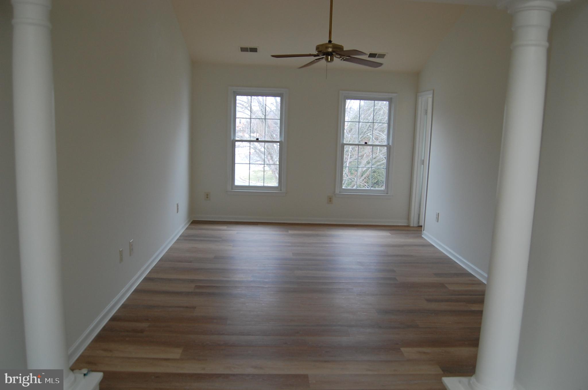2413 BELLE HAVEN MEADOWS COURT