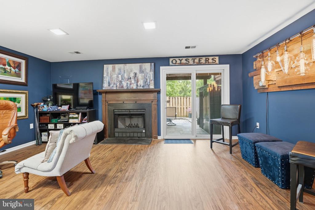 5629 RIDGE VIEW DRIVE