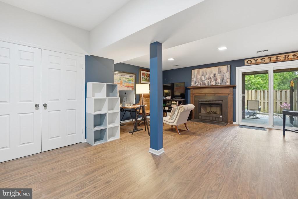 5629 RIDGE VIEW DRIVE