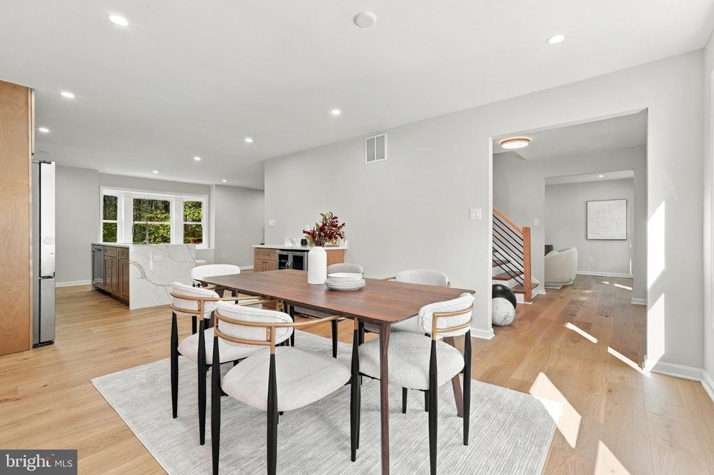 12136 WESTWOOD HILLS DRIVE