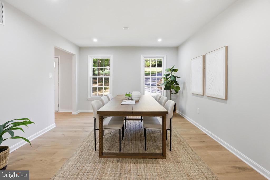 12136 WESTWOOD HILLS DRIVE