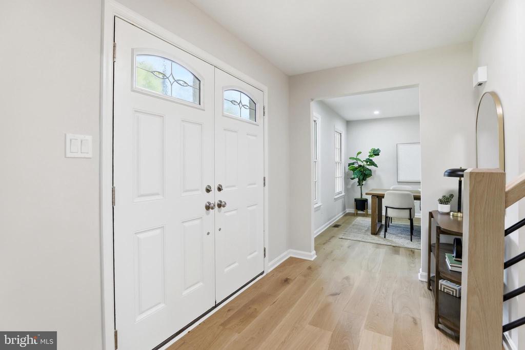 12136 WESTWOOD HILLS DRIVE