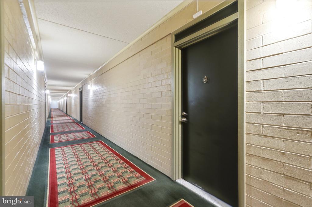 3100 S MANCHESTER STREET Unit: 632