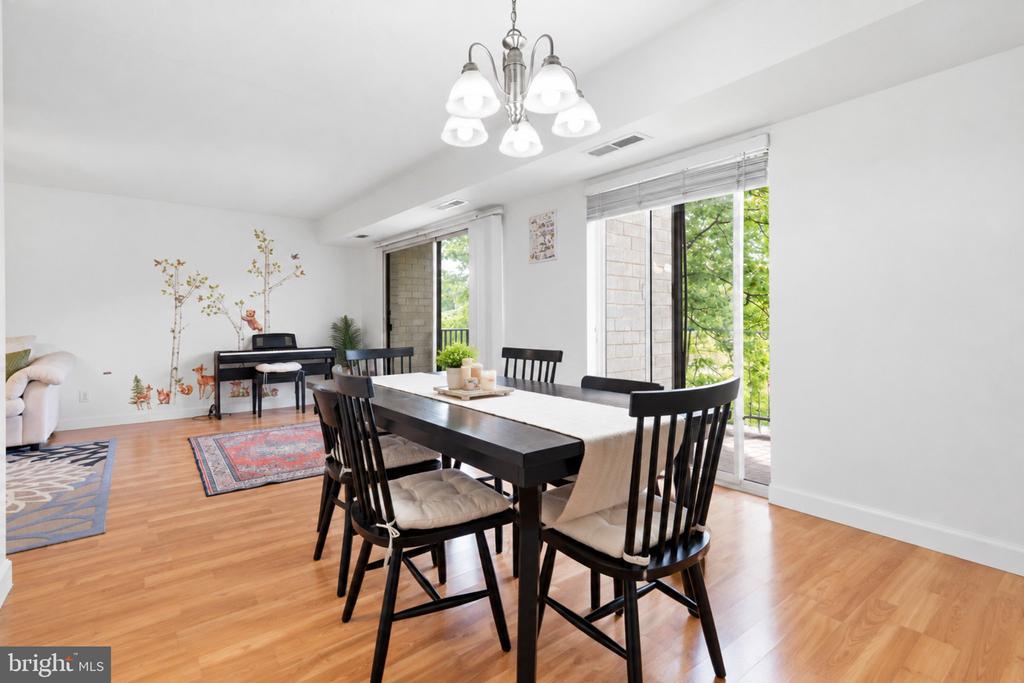 3100 S MANCHESTER STREET Unit: 632