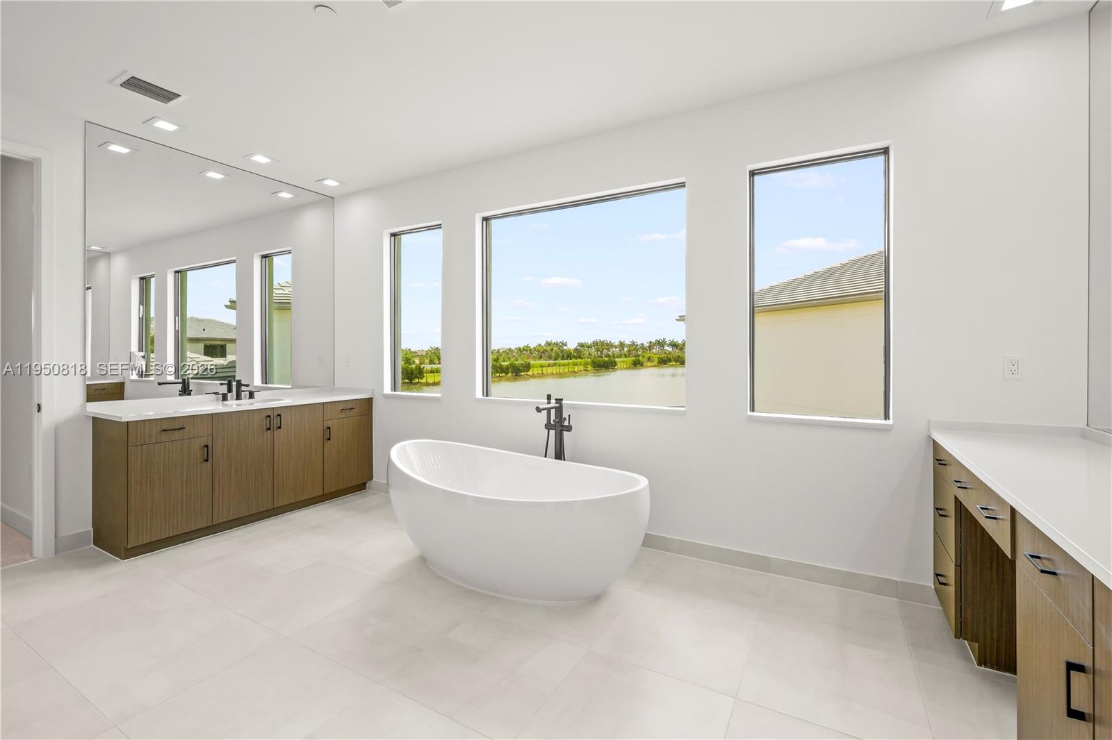 12865 Wingspan Court