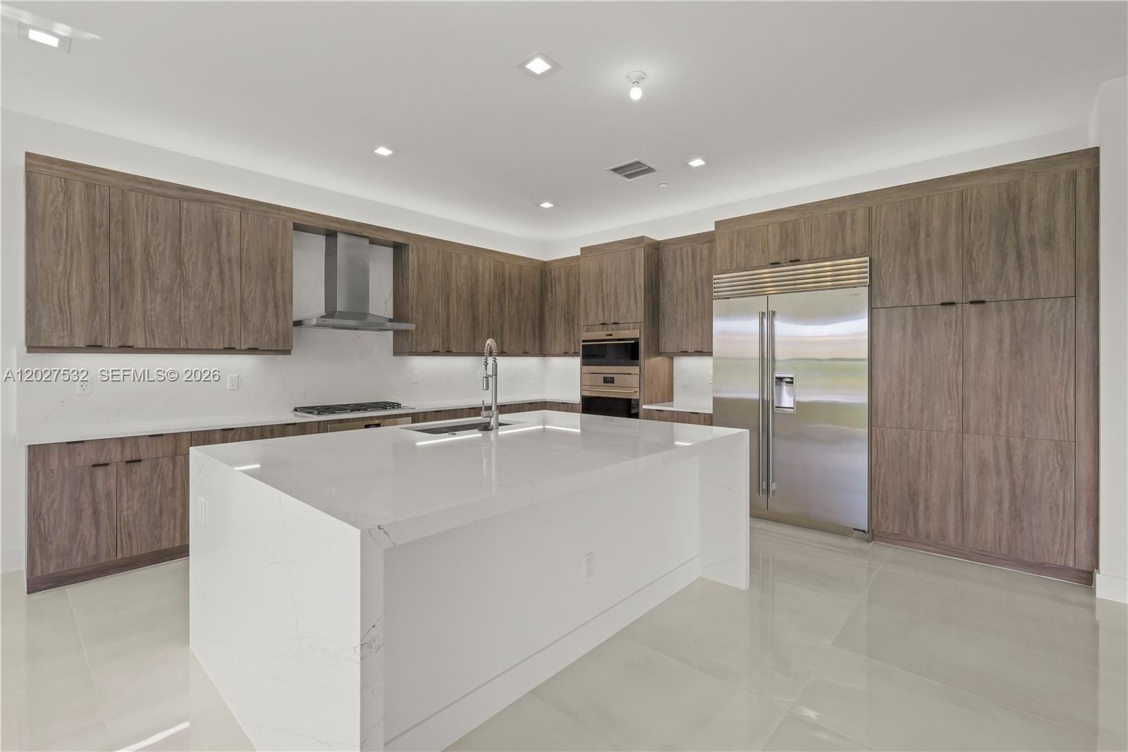 12865 Wingspan Court