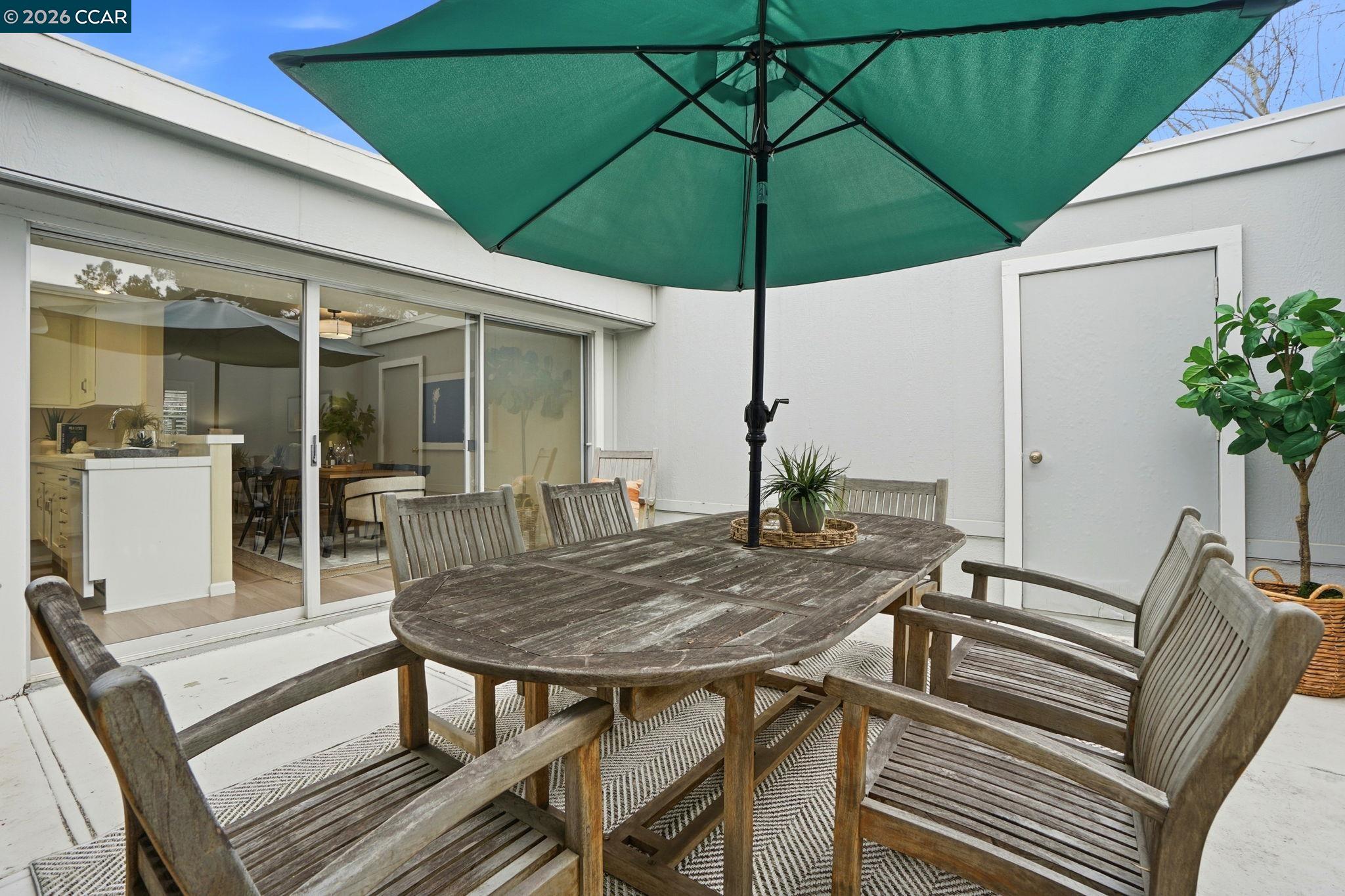 2425 Pine Knoll Dr # 1