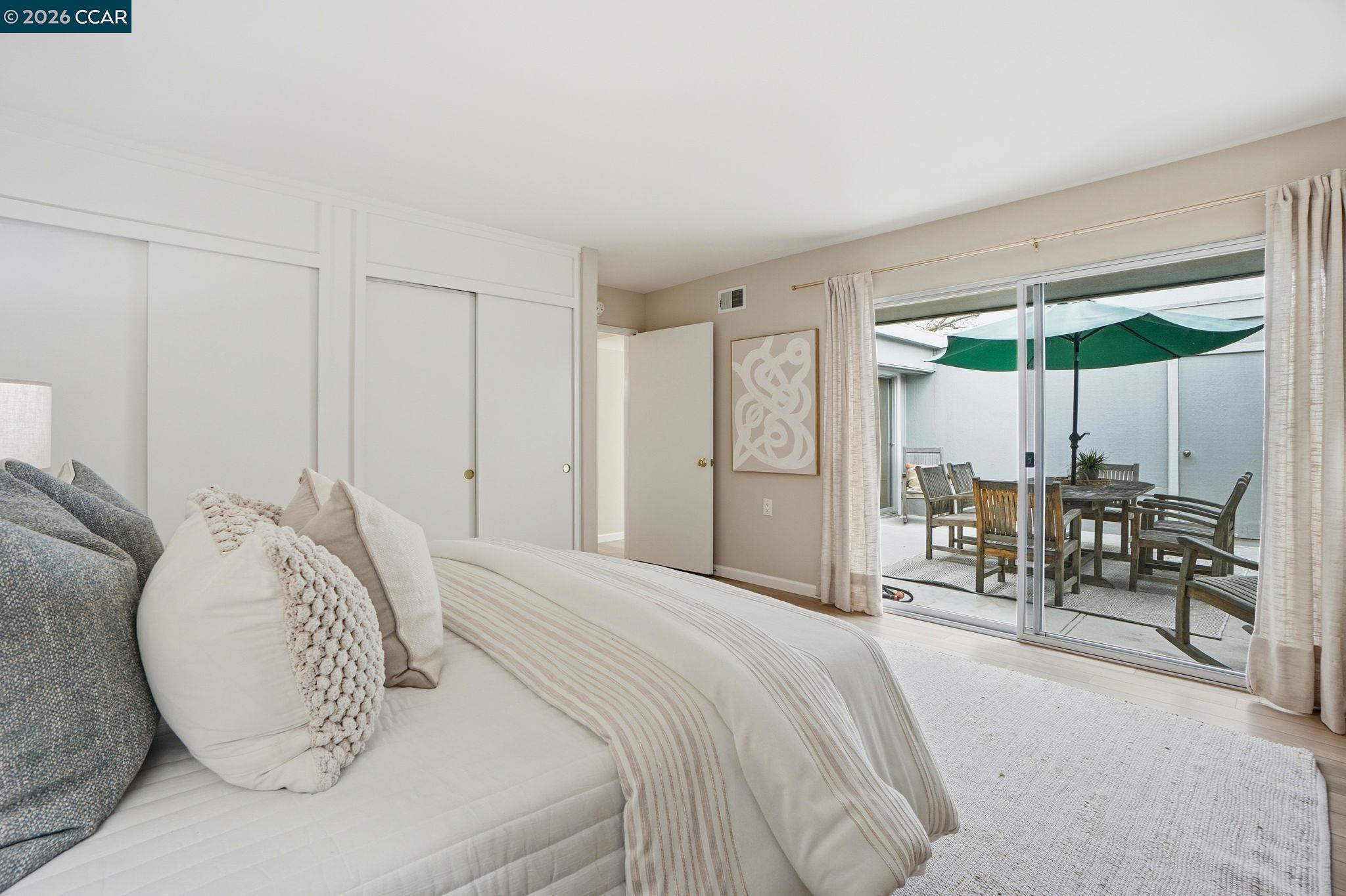 2425 Pine Knoll Dr # 1