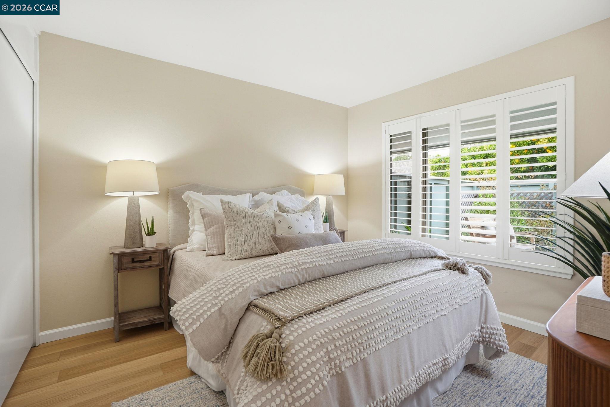 2425 Pine Knoll Dr # 1