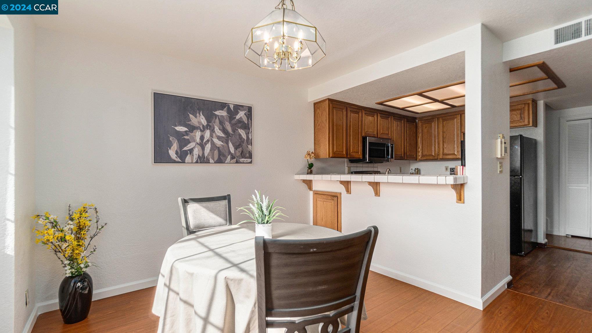 1322 Black Oak Ct