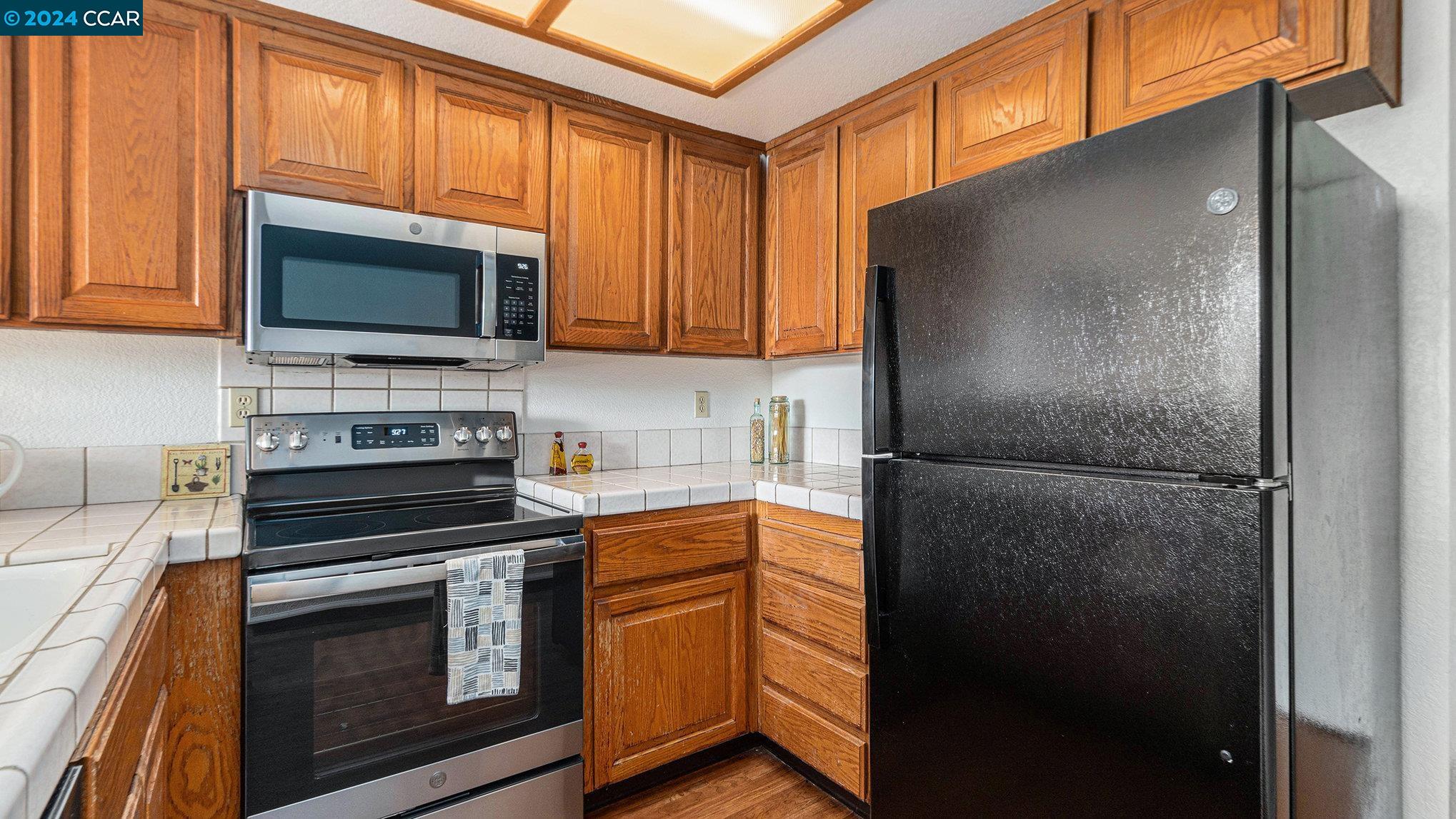 1322 Black Oak Ct