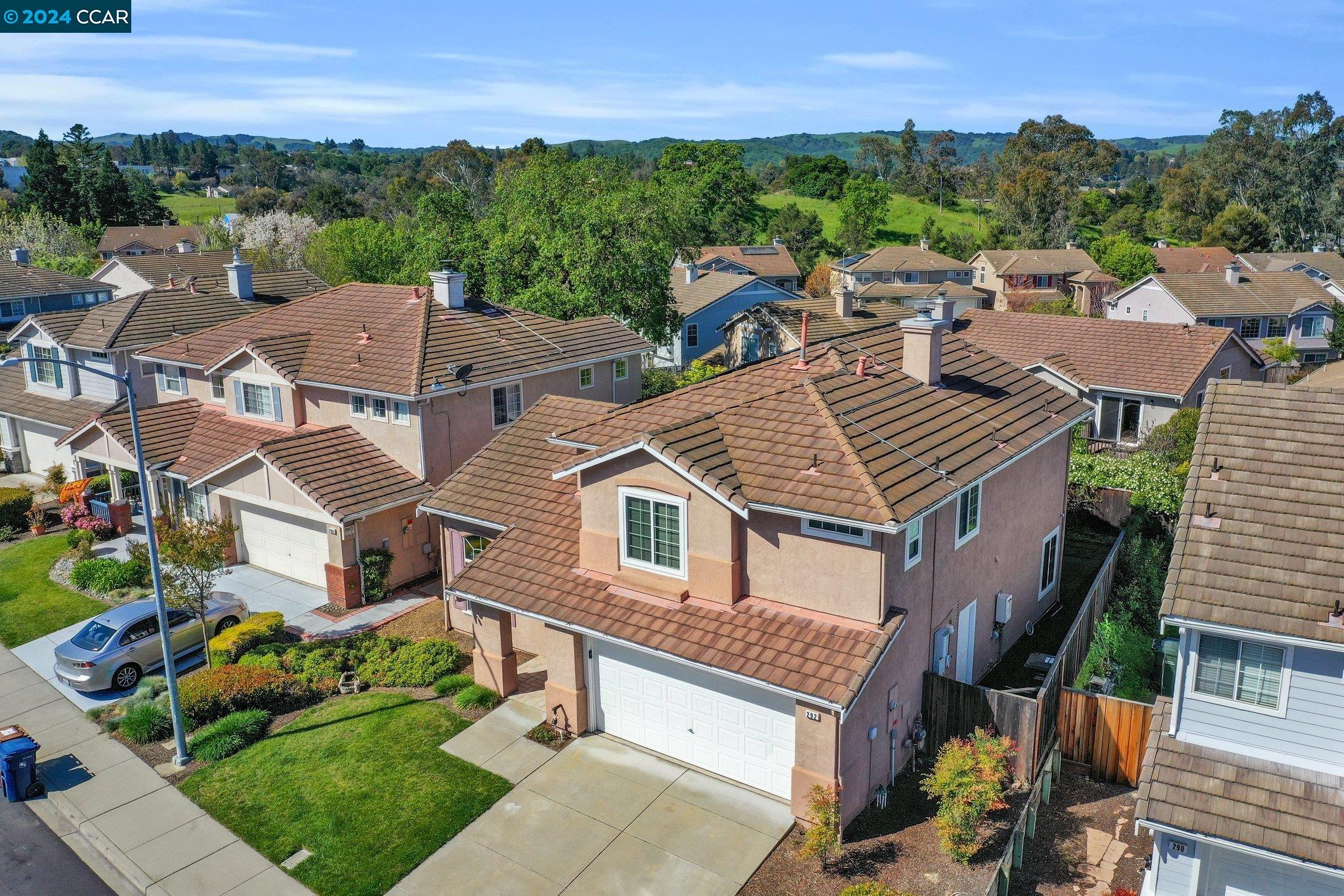 292 Oakwood Cir
