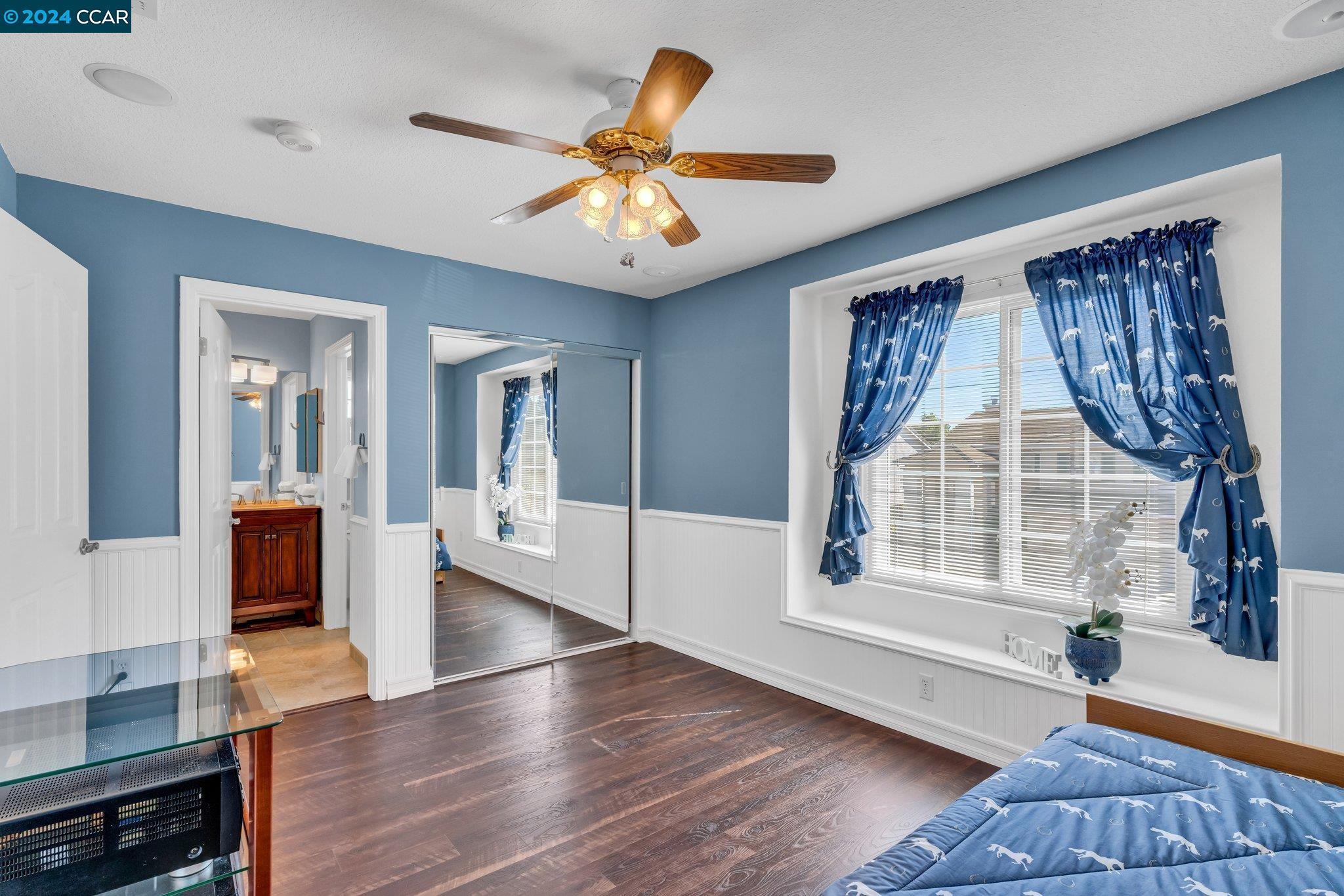 292 Oakwood Cir