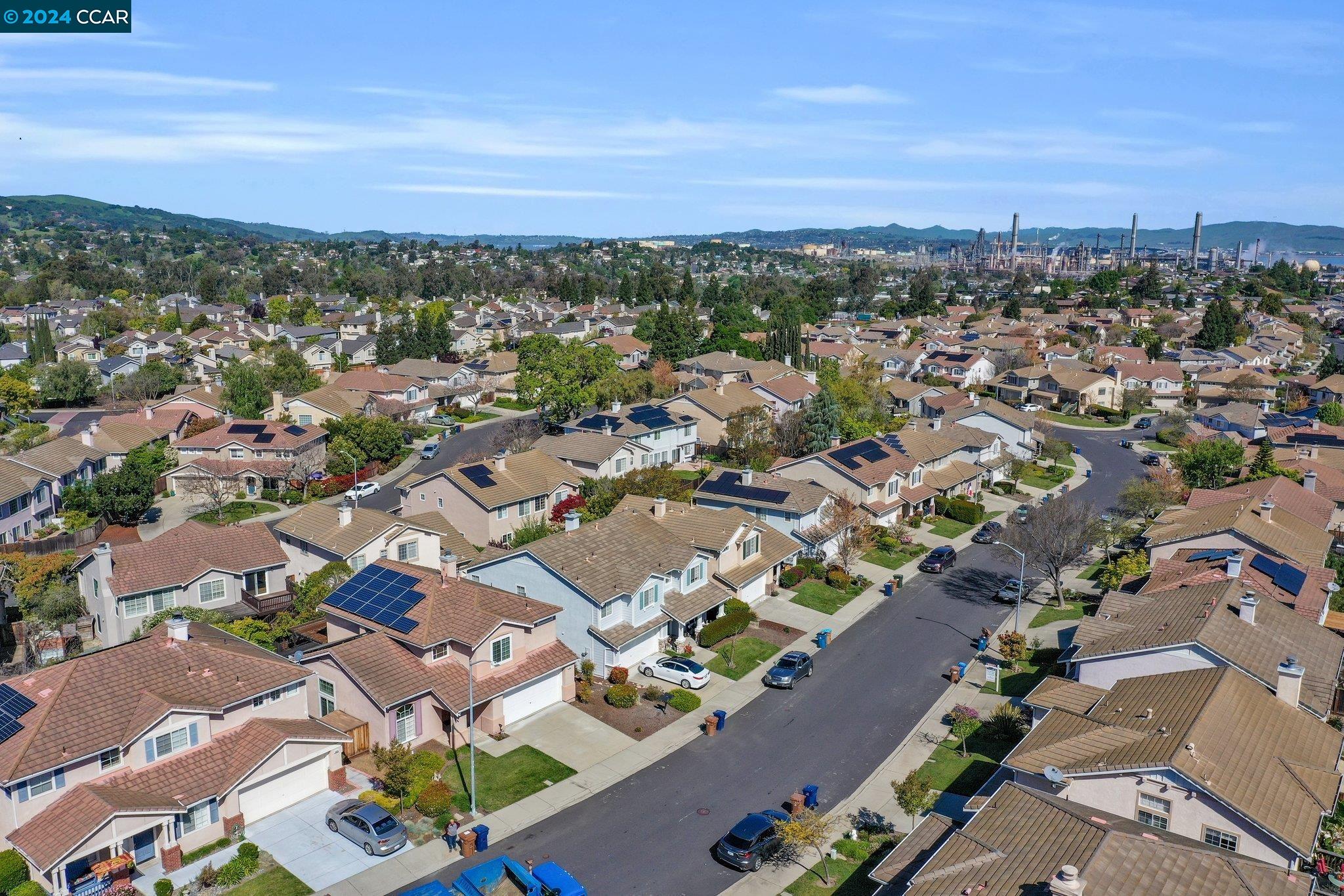 292 Oakwood Cir