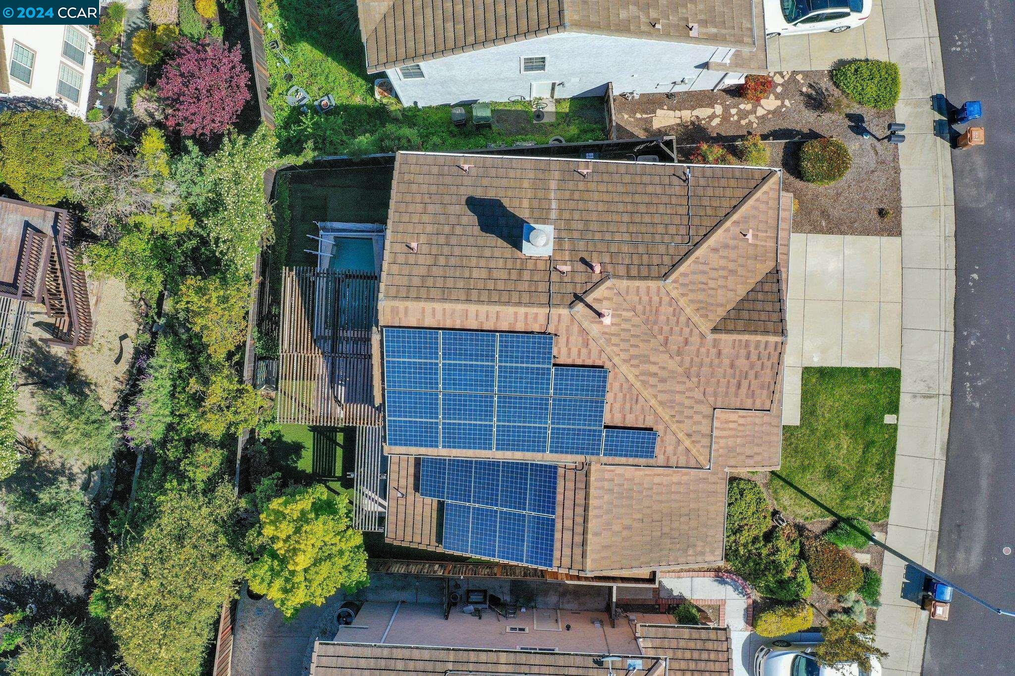 292 Oakwood Cir