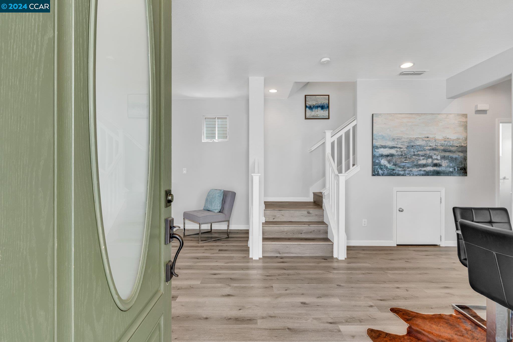 1075 Baywood Ln