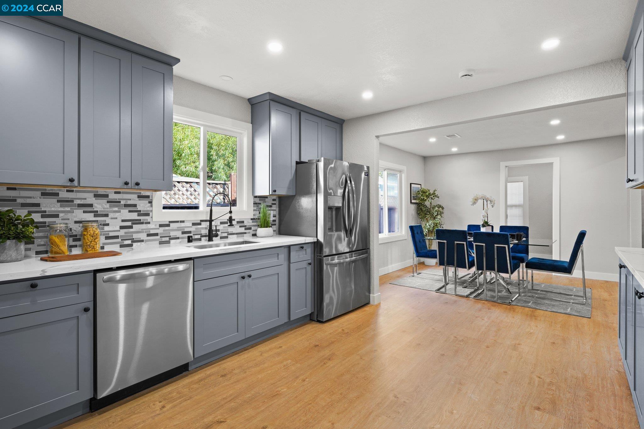230- 234 Laurel Ave