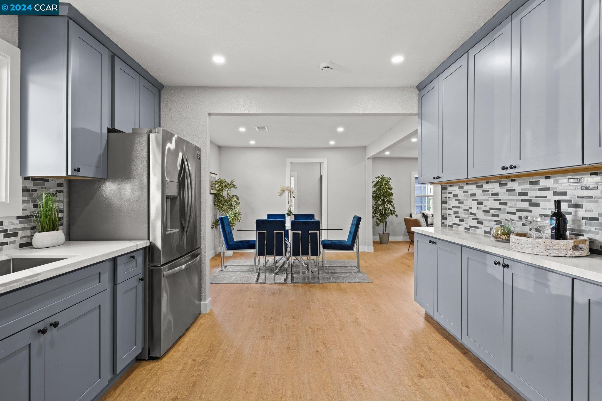 230- 234 Laurel Ave