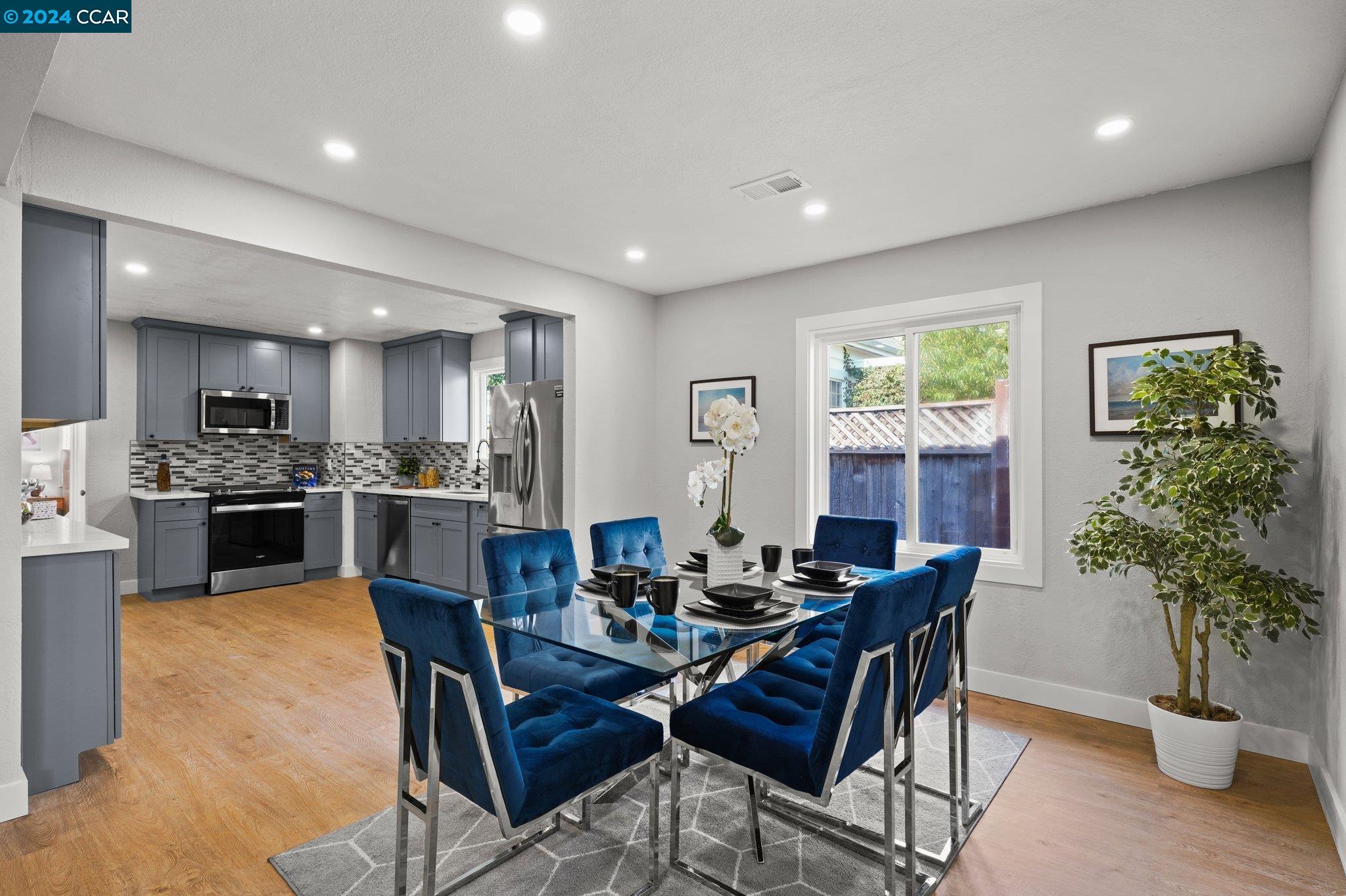 230- 234 Laurel Ave