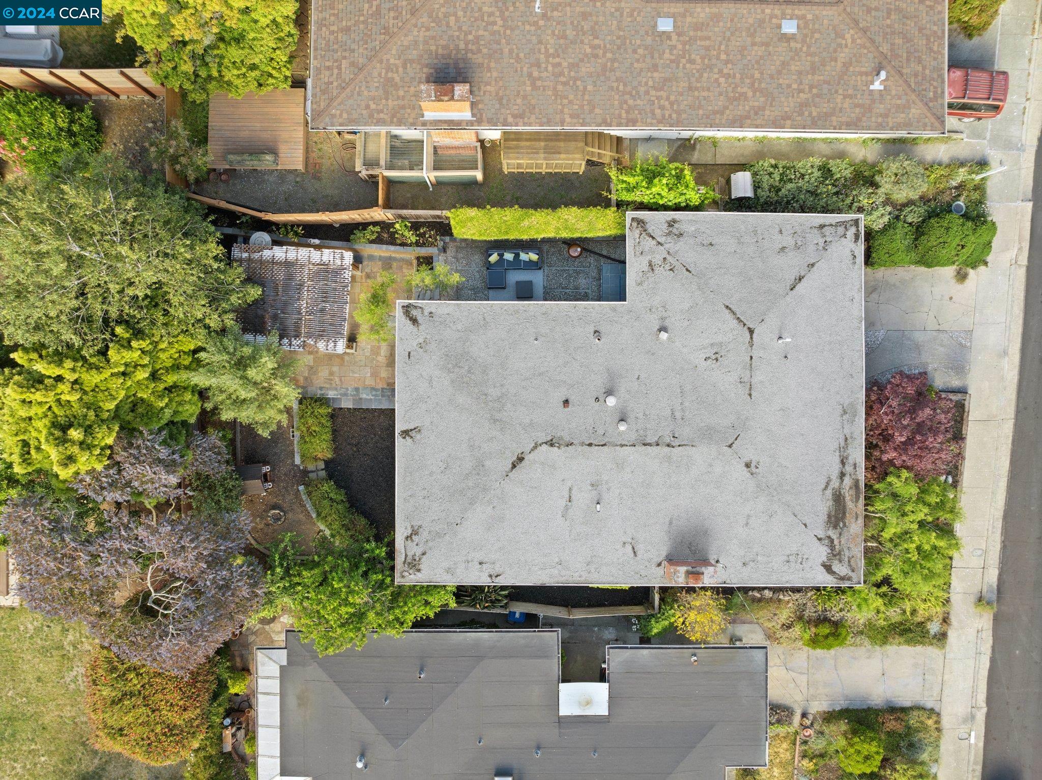 6545 Alta Vista Dr