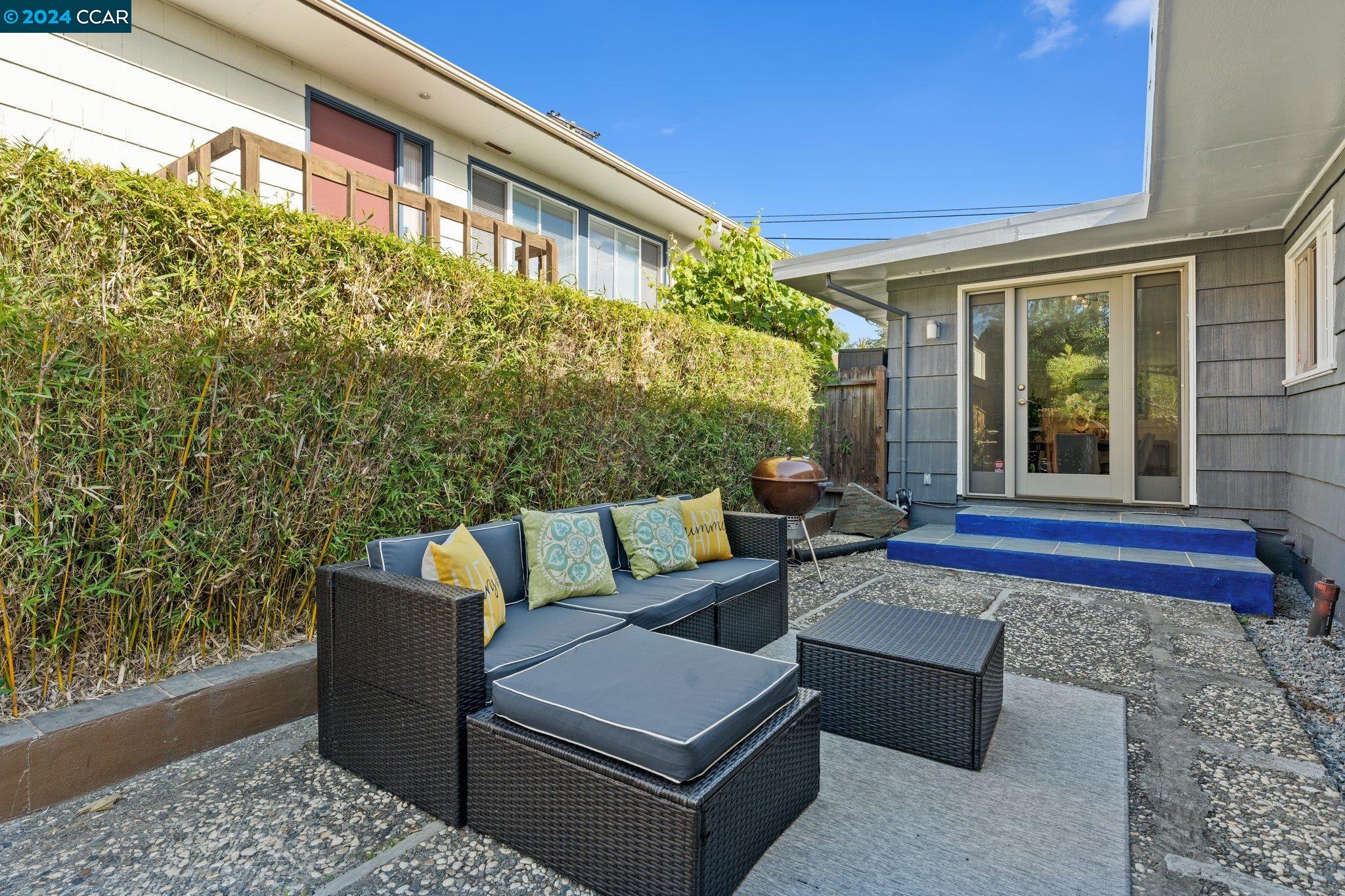 6545 Alta Vista Dr