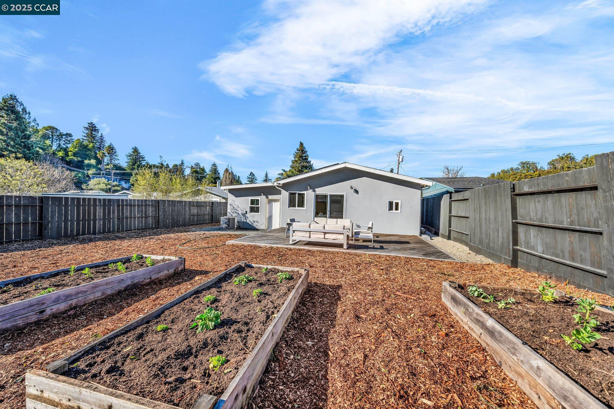 3932 Delmont Ave