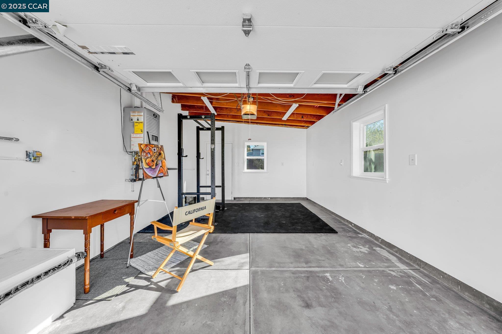3932 Delmont Ave