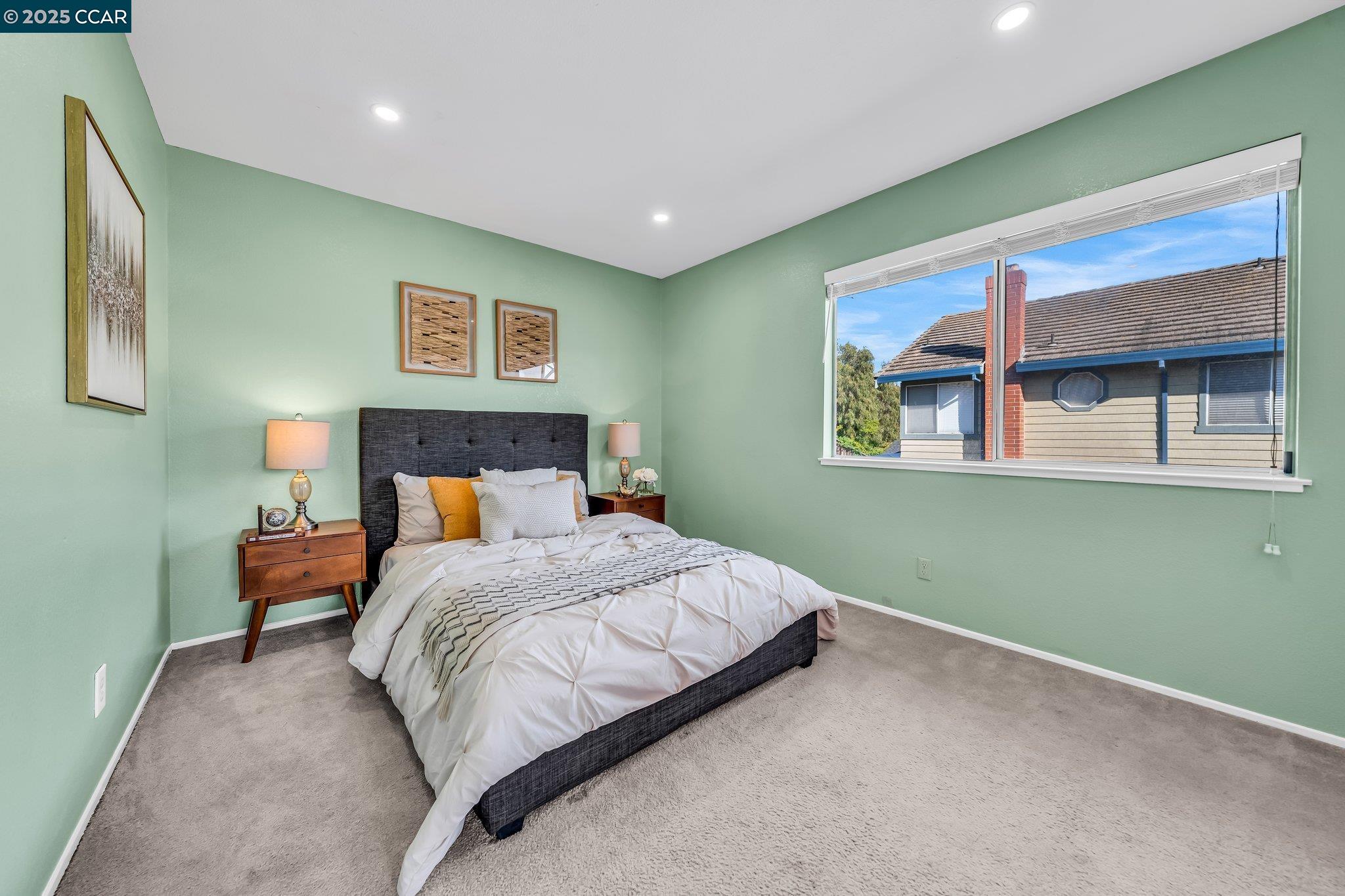 166 Shepard St