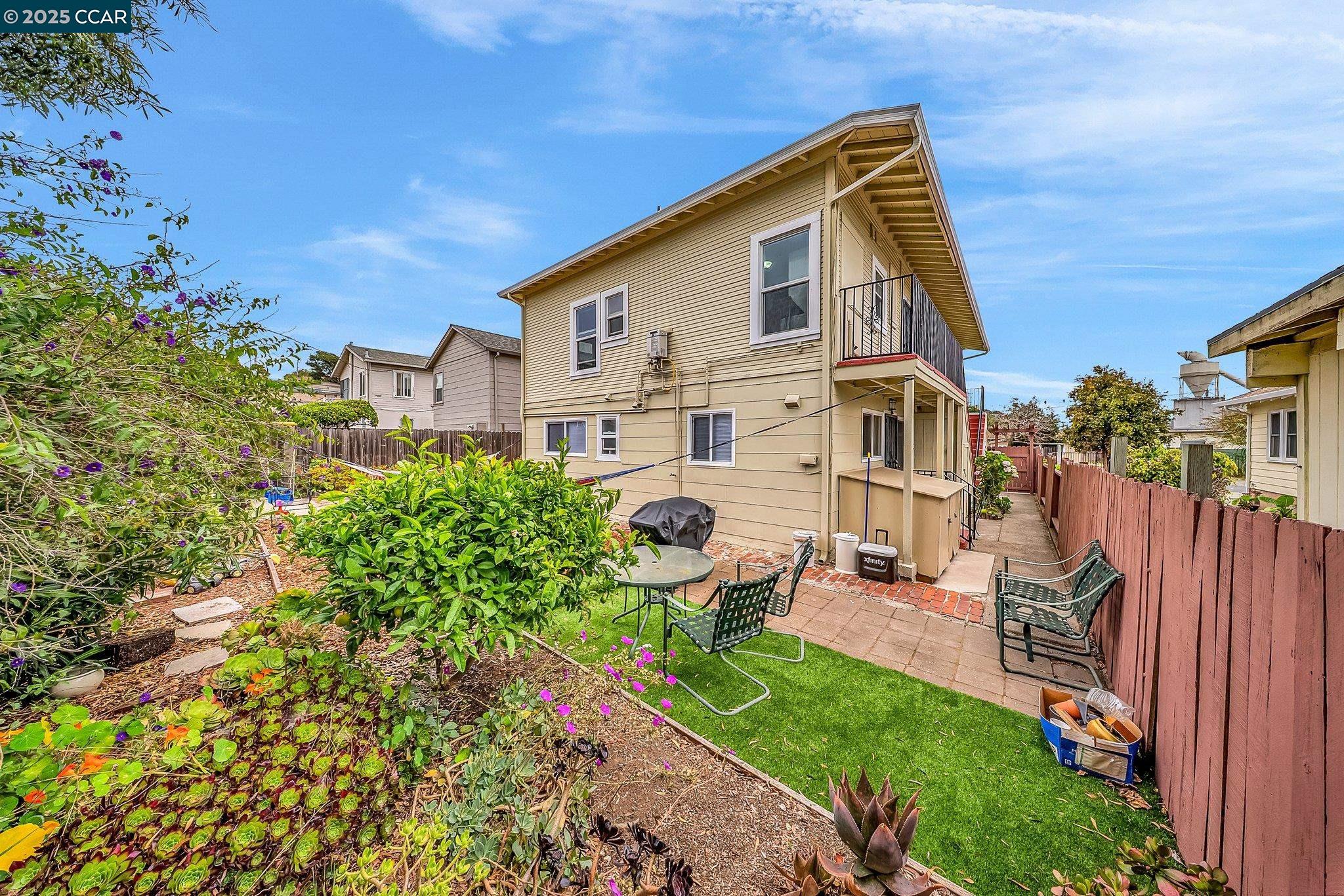 5227 San Jose Ave