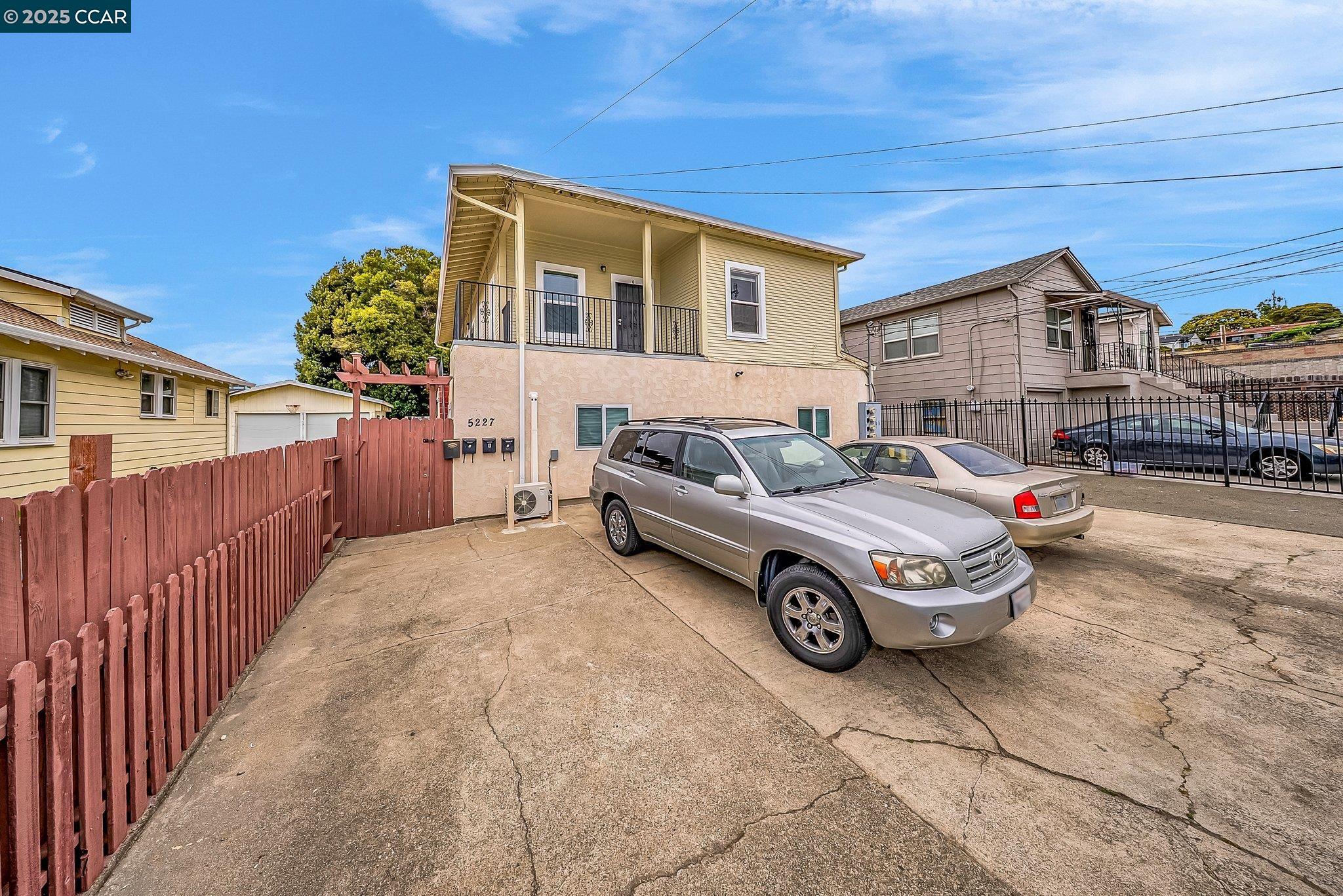 5227 San Jose Ave
