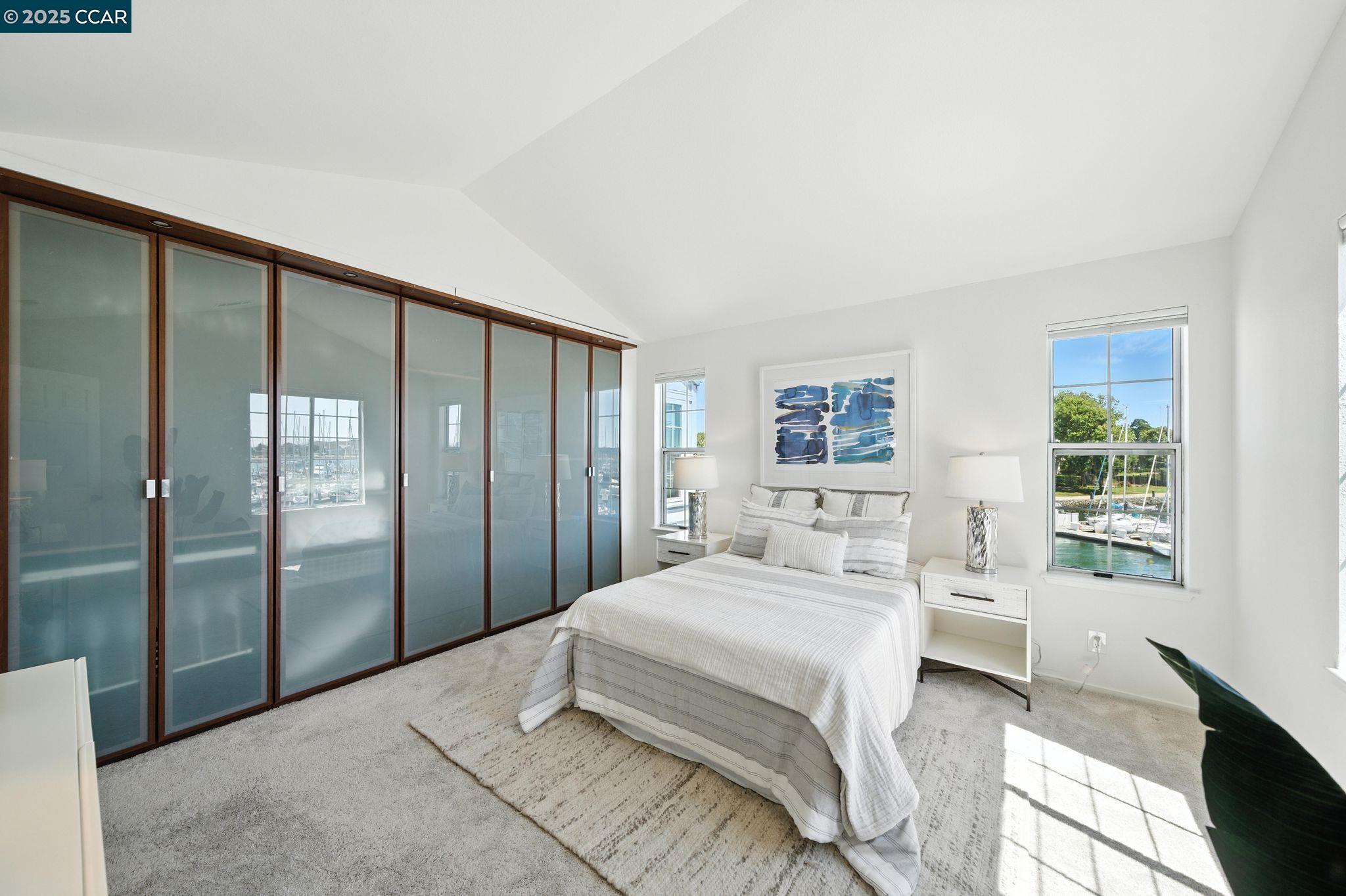 505 Commodore Dr