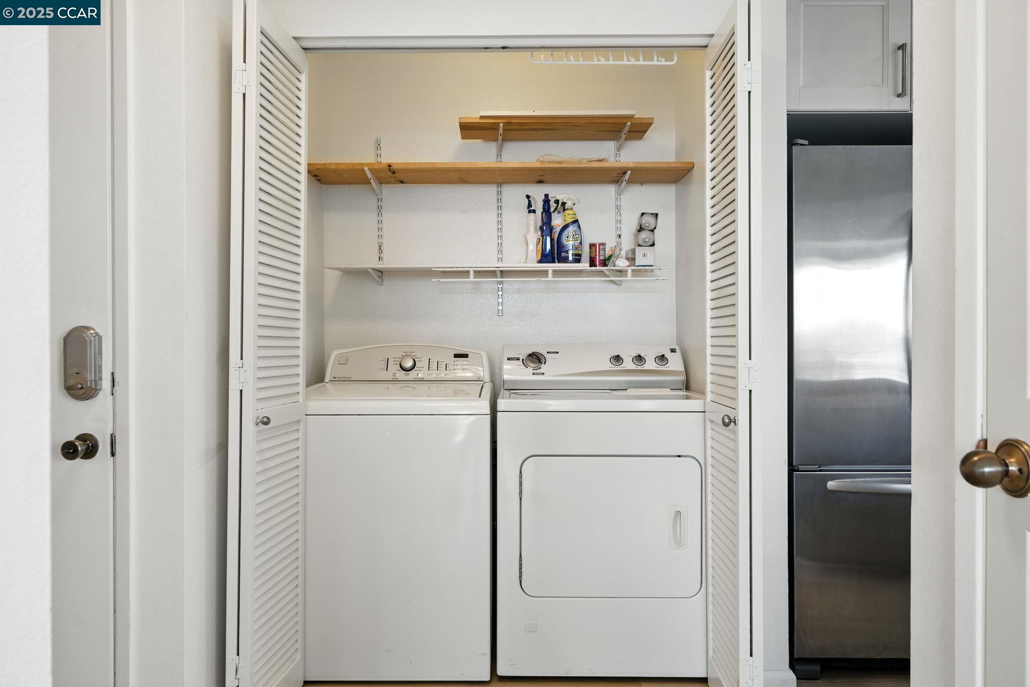 505 Commodore Dr