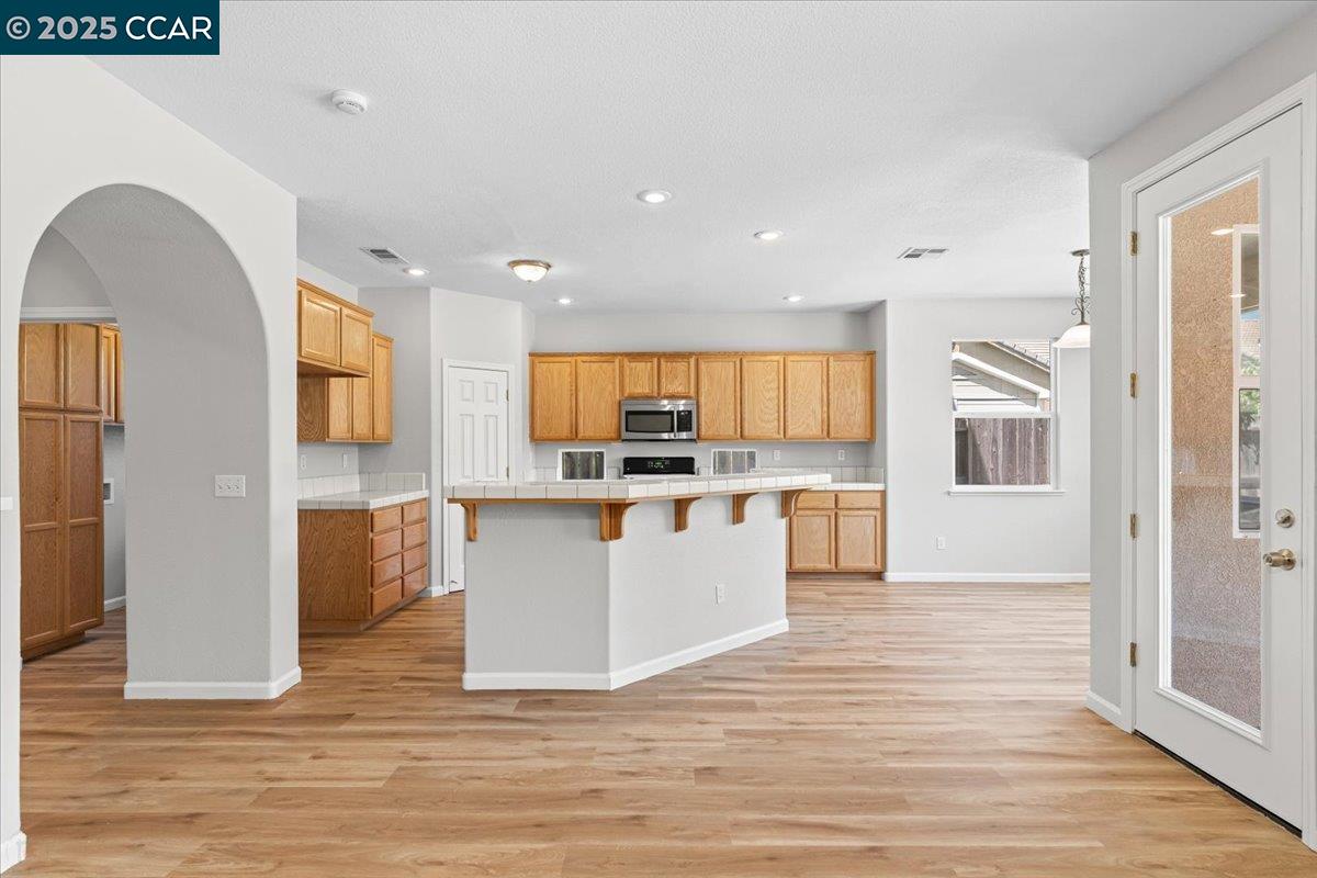 4540 Sunny Oak Dr