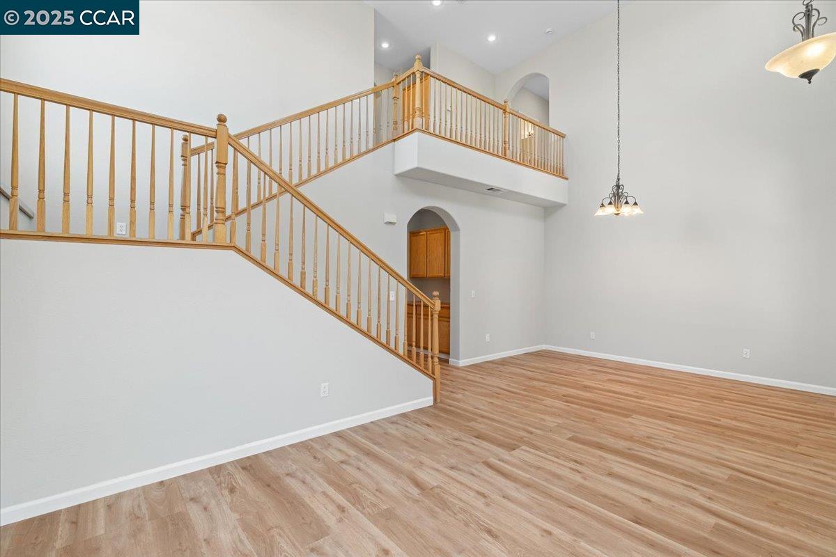 4540 Sunny Oak Dr