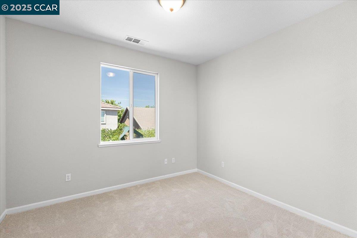 4540 Sunny Oak Dr
