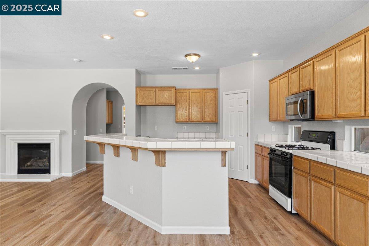 4540 Sunny Oak Dr