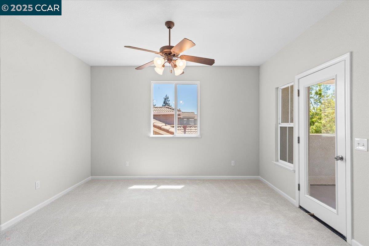 4540 Sunny Oak Dr