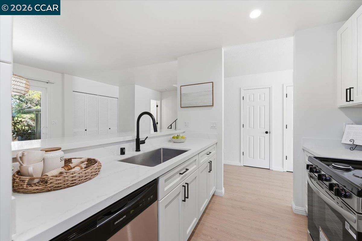 1824 Tesoro Ct