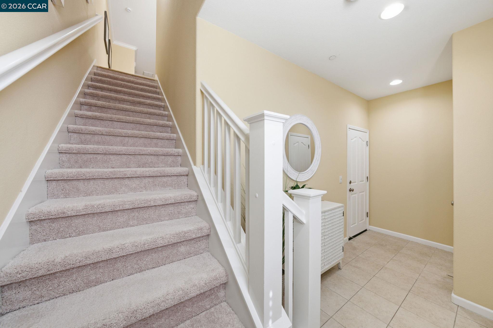 252 Sullivan Way
