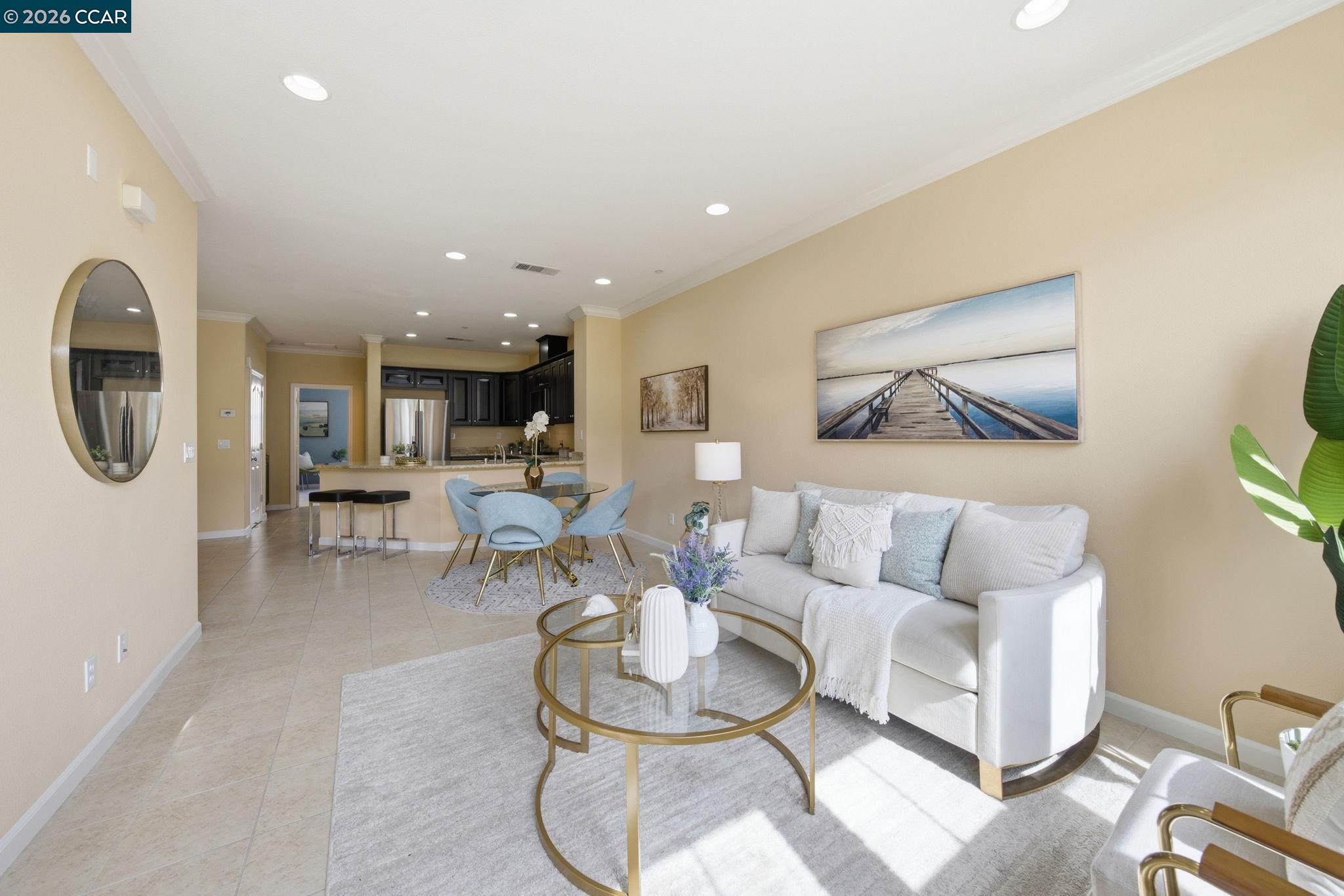 252 Sullivan Way