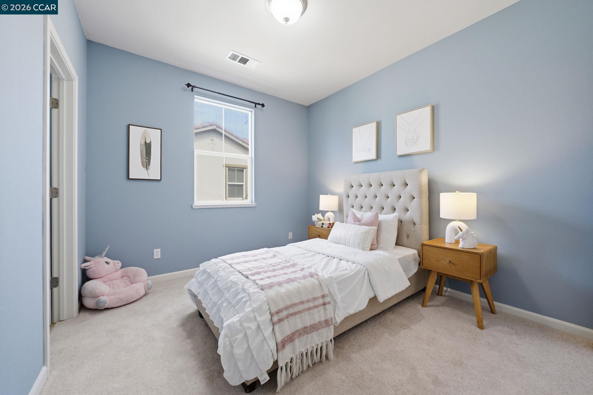252 Sullivan Way