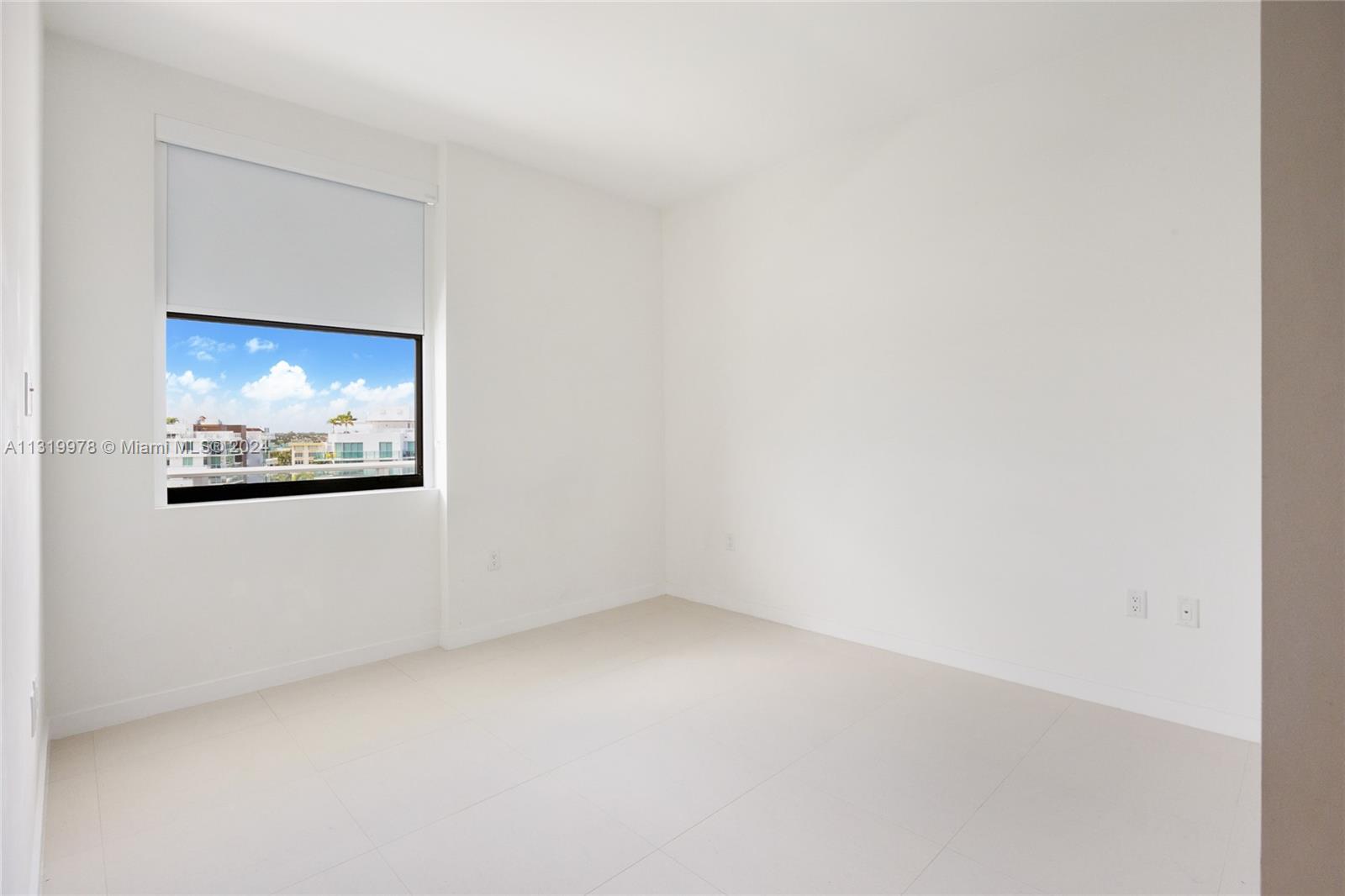 10201 E Bay Harbor Dr Unit: PH3