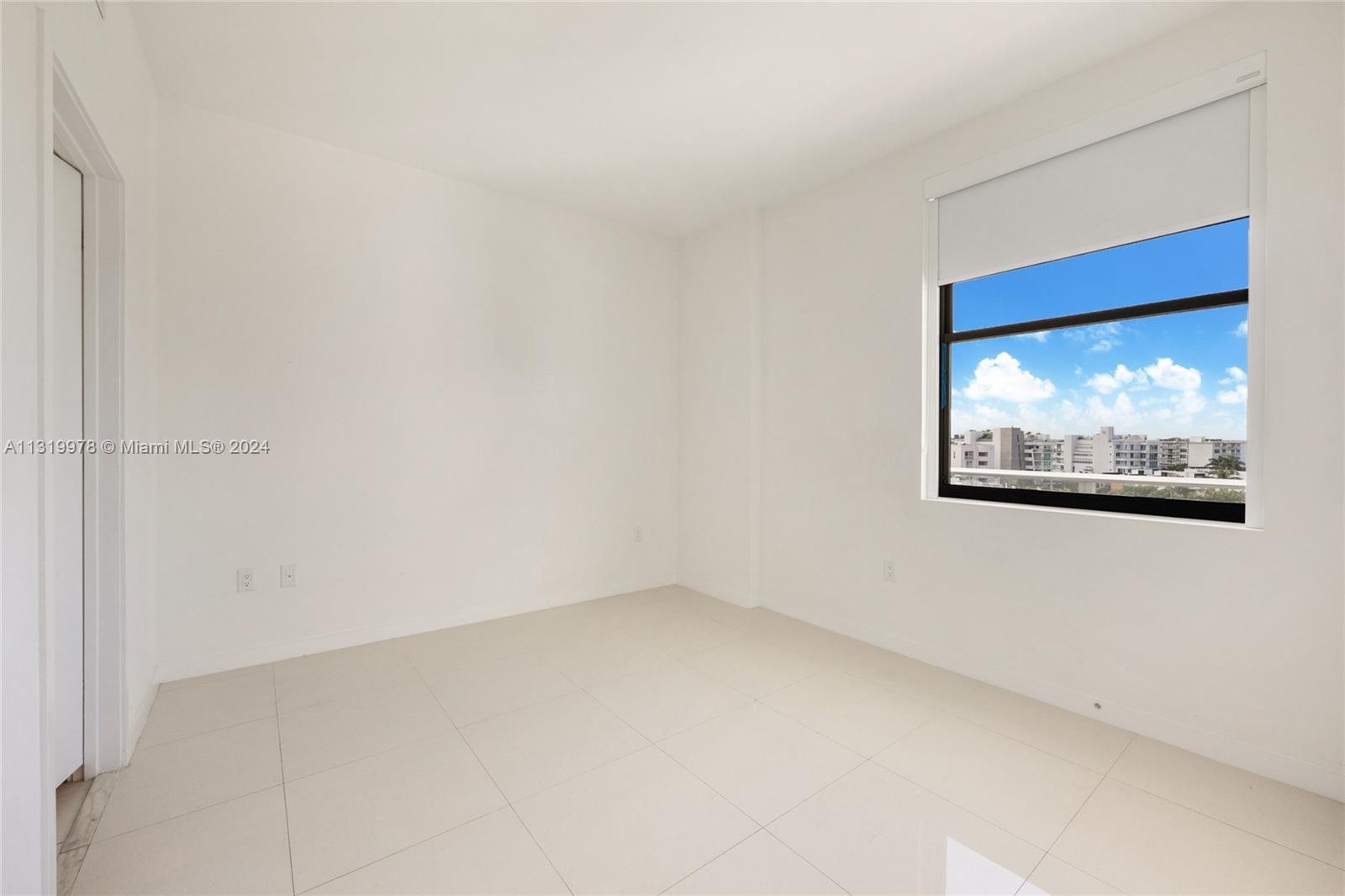 10201 E Bay Harbor Dr Unit: PH3