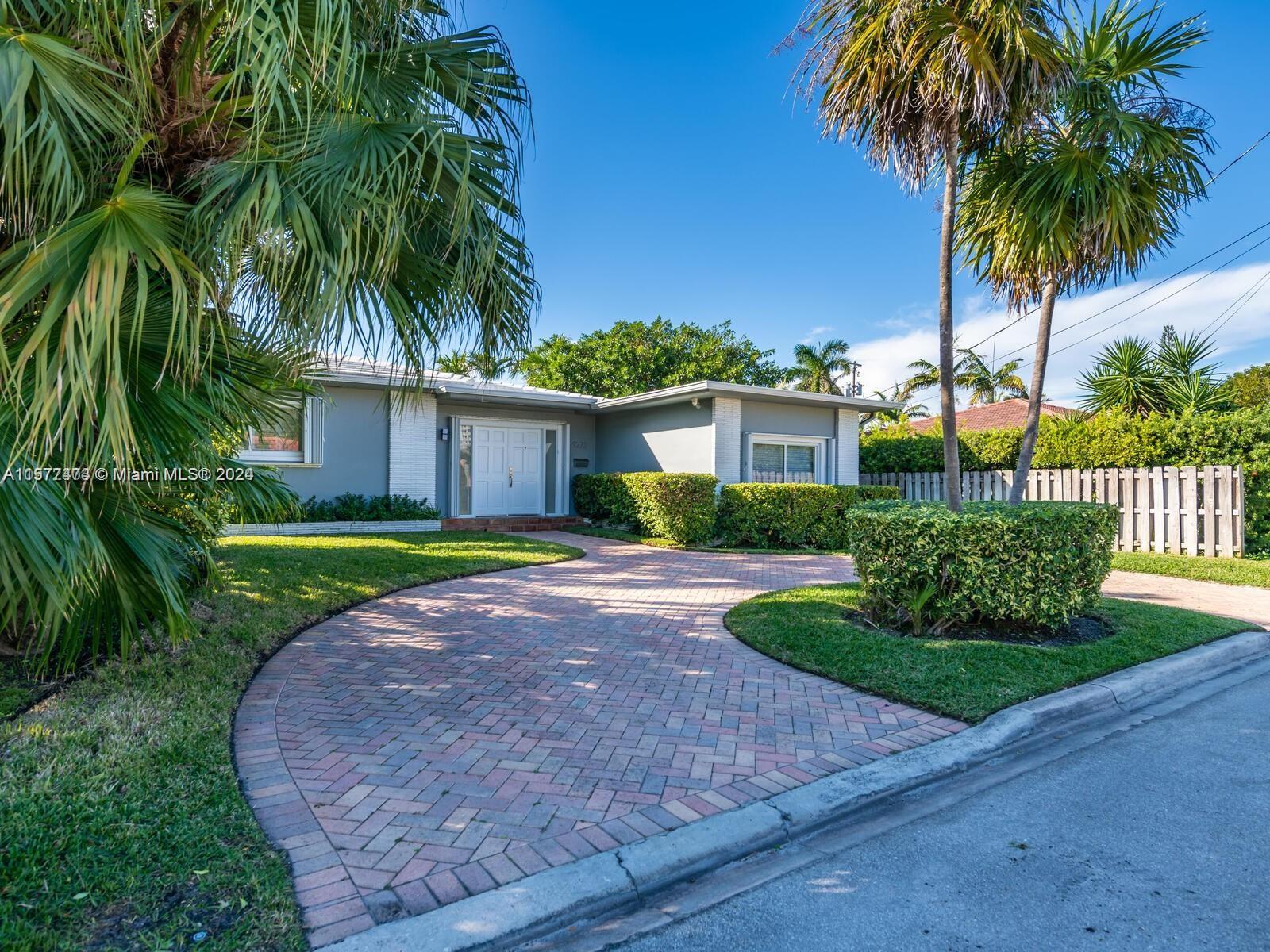 9272 Byron Ave