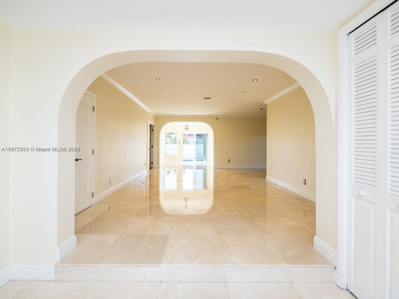 9272 Byron Ave